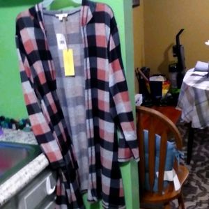 Thin duster hoodie nwt